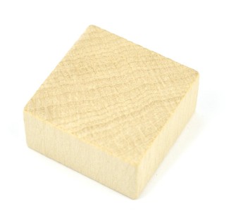 Dřevěná kostka, cca 3x3 cm x 1,5 cm