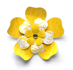 Výřez skládaná květina žlutá