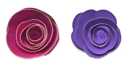 Výřez stáčené květiny fialová/malinová