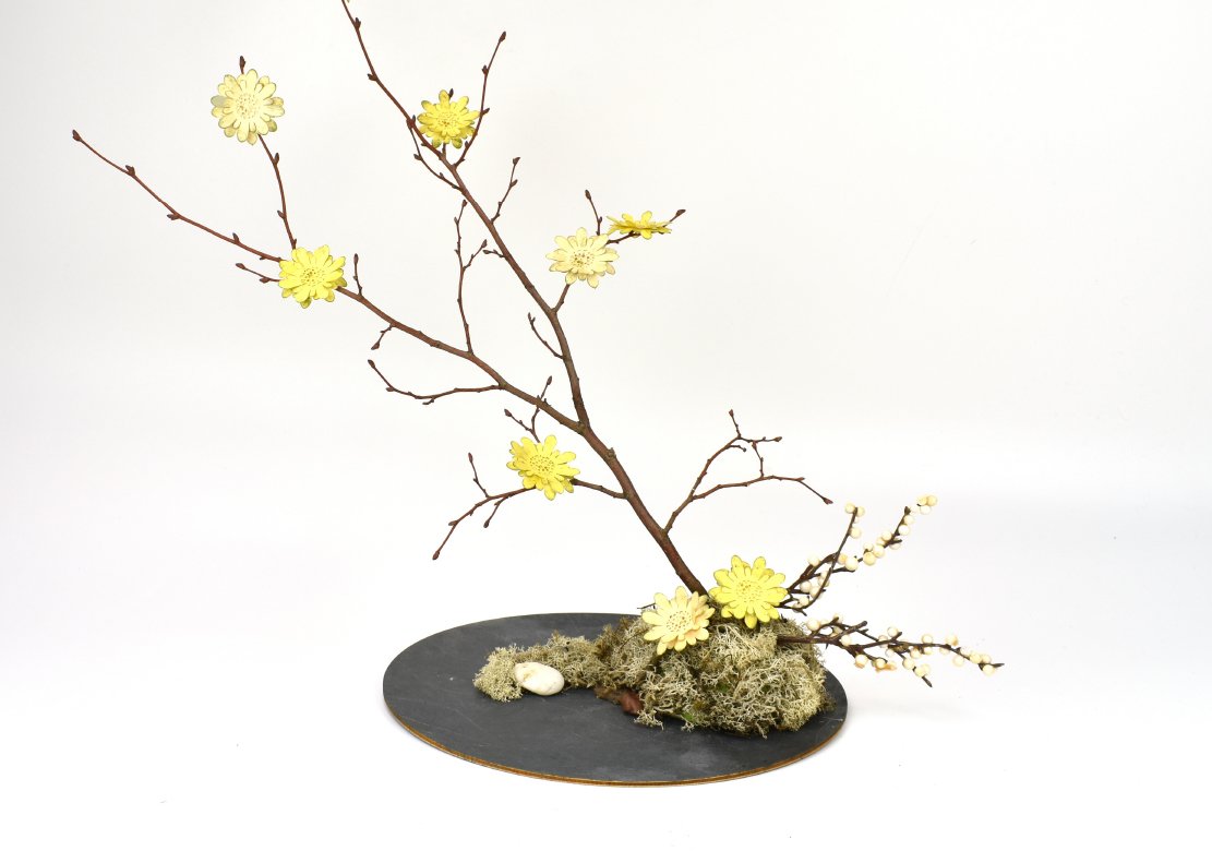 Ikebana s květy